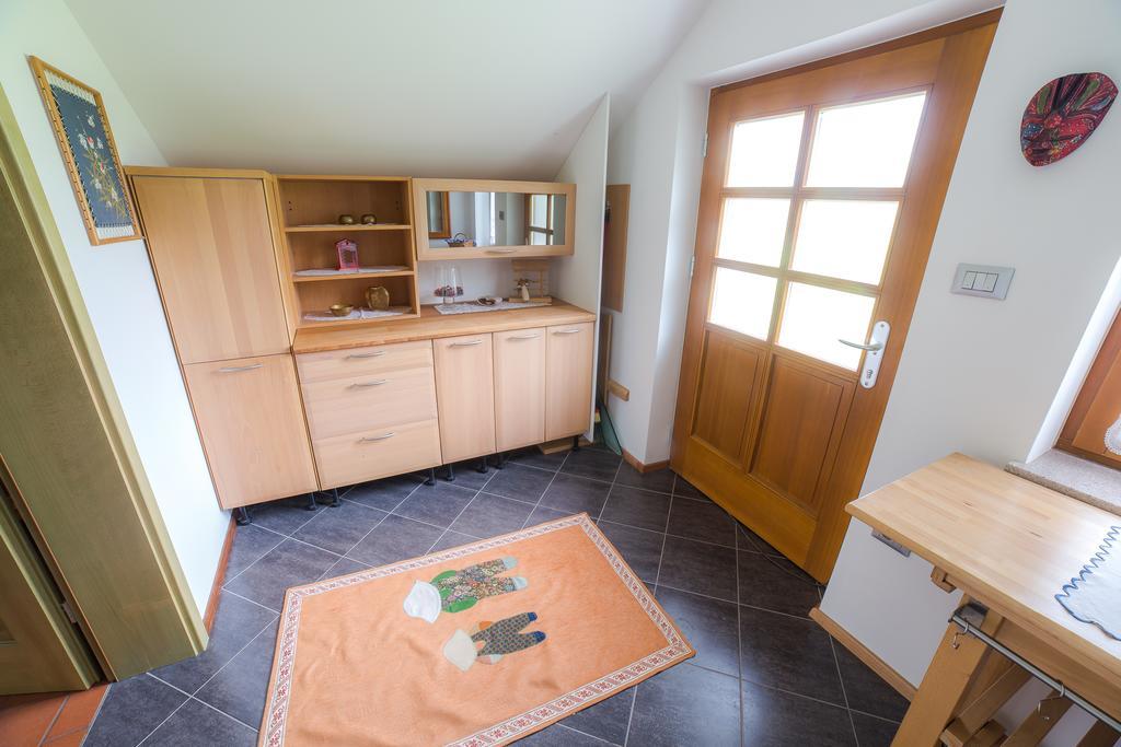 Apartments Leni 포스토이나 객실 사진